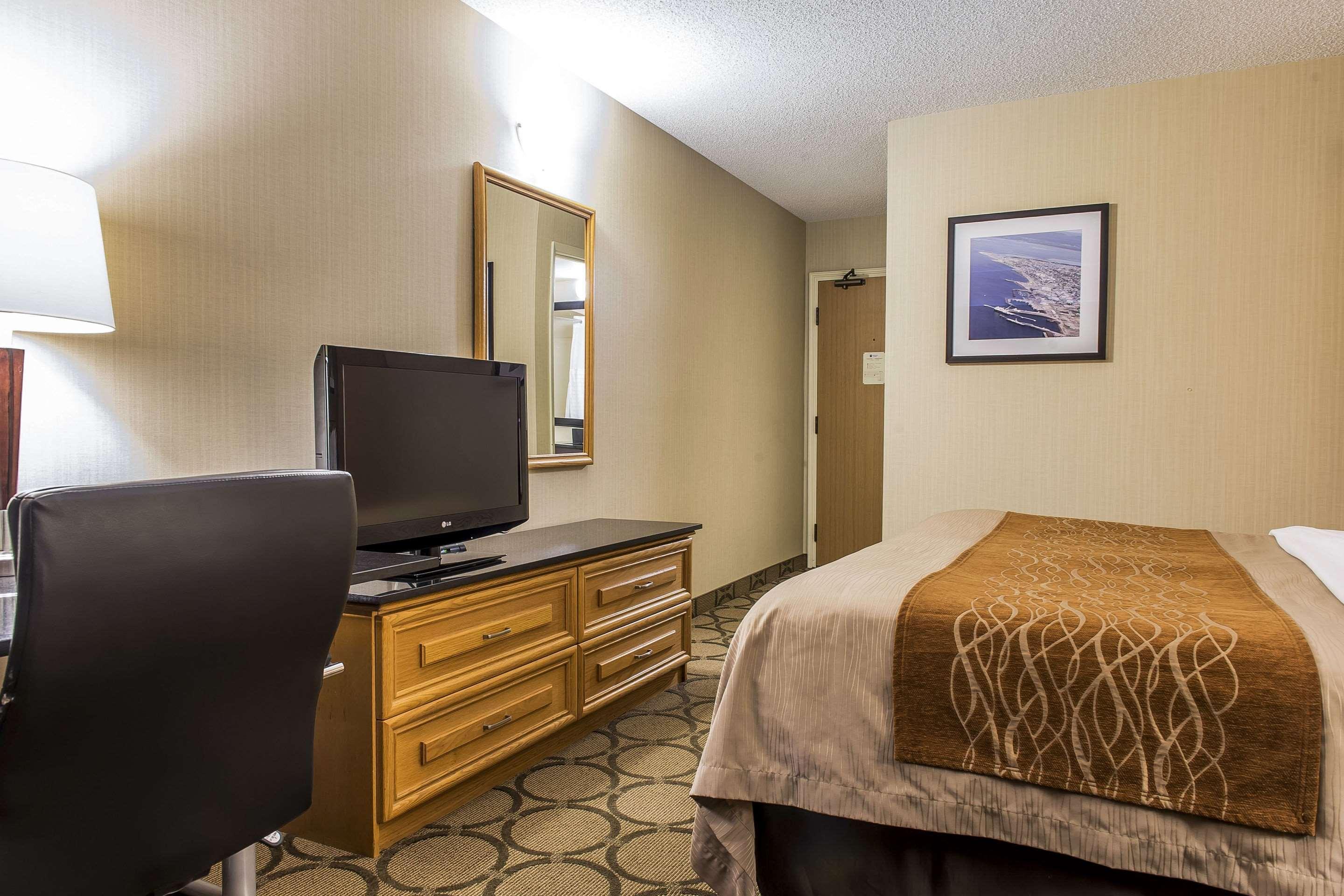 Comfort Inn Sept-Îles Eksteriør bilde