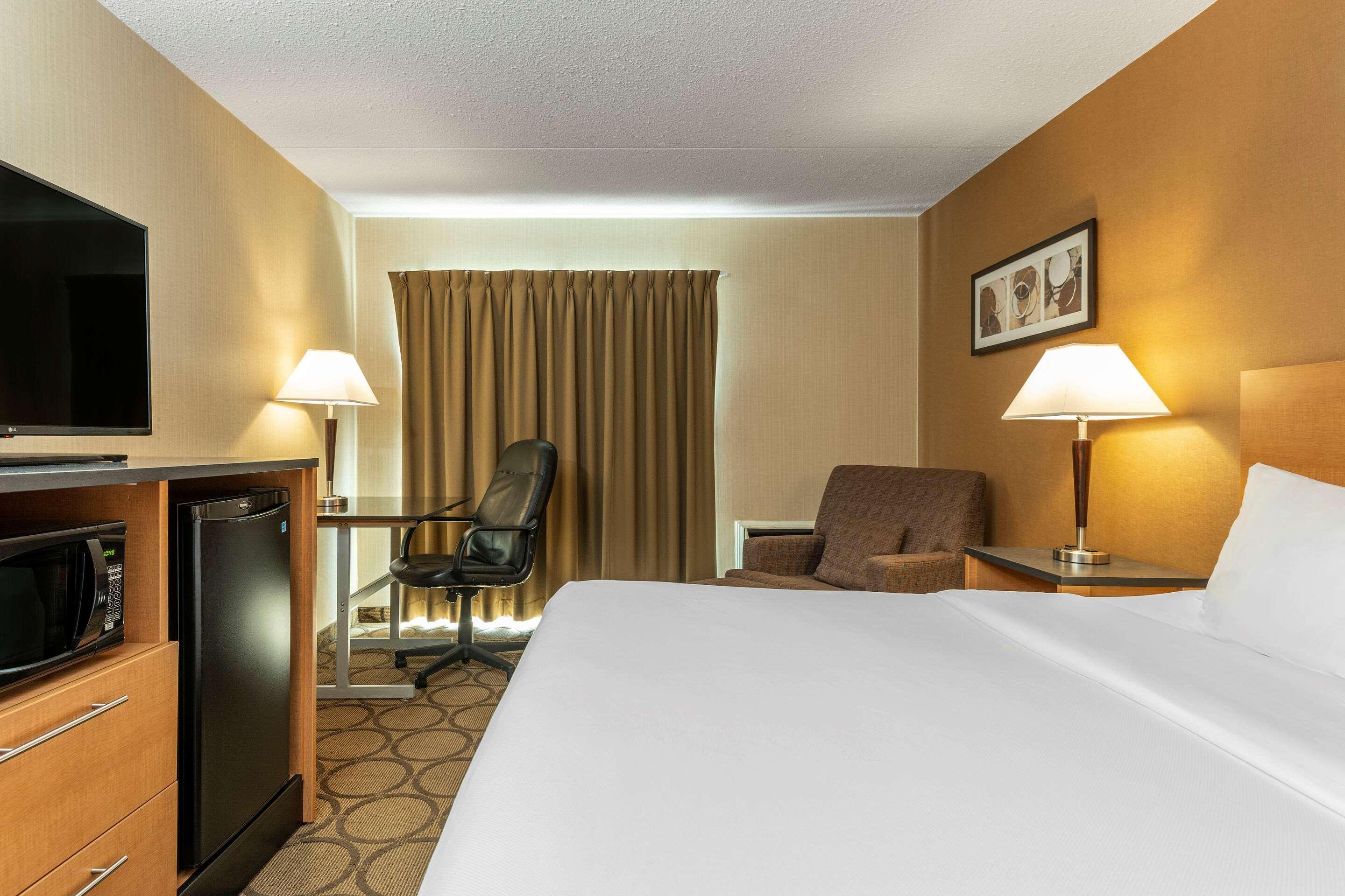 Comfort Inn Sept-Îles Eksteriør bilde